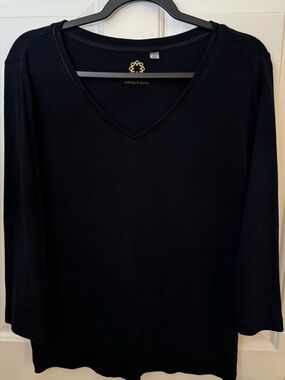 Amber Sun Top 100% Cotton Black V-Neck Top 3/4 th Sleeves Size Large